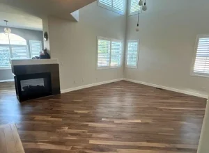hardwood-floor-refinishing-denver-open-concept-vaulted-ceiling