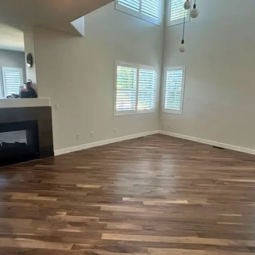 hardwood-floor-refinishing-denver-open-concept-vaulted-ceiling