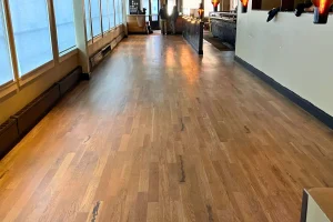 natural-hardwood-floor-grain-detail-thornton-quality-craftsmanship